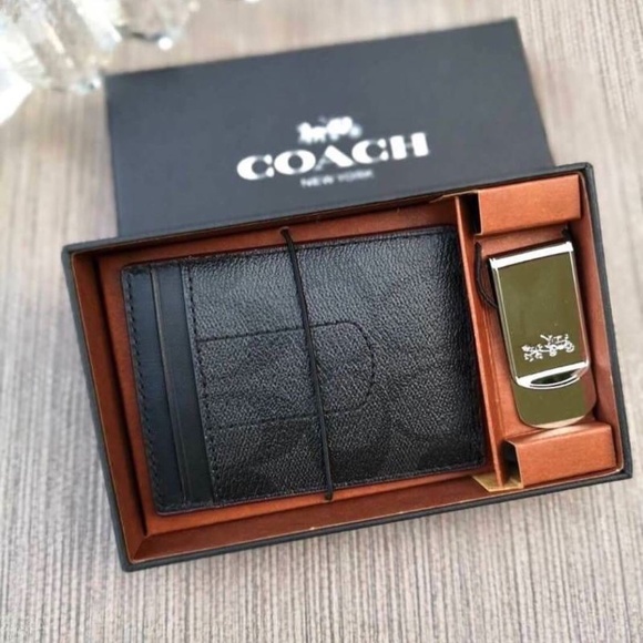 ⛔SOLD ELSEWHERE ⛔COACH 3-IN-1 CARD CASE SET - Picture 6 of 14